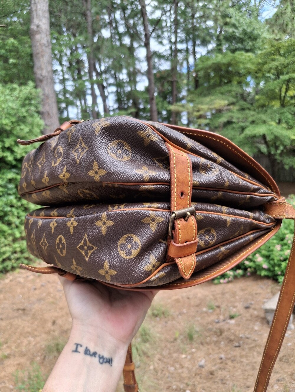 Vintage Louis Vuitton Saumur 30 Monogram Coated Canvas Messenger Saddle Bag - Picture 8 of 16